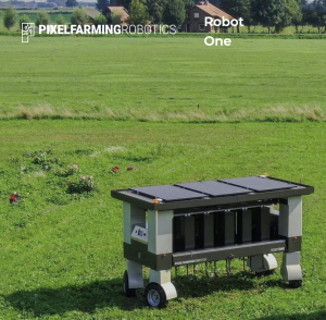 Robot One van Pixelfarming
